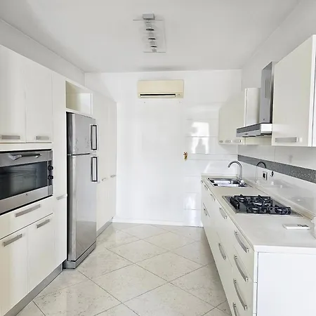 Domus Rossetti Apartment Vasto