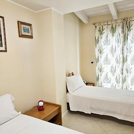 Domus Rossetti Apartment